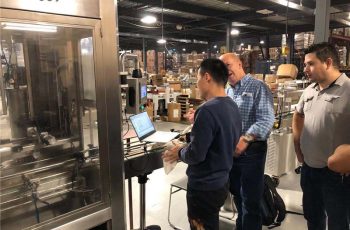 Stroji za poprodajno montažo